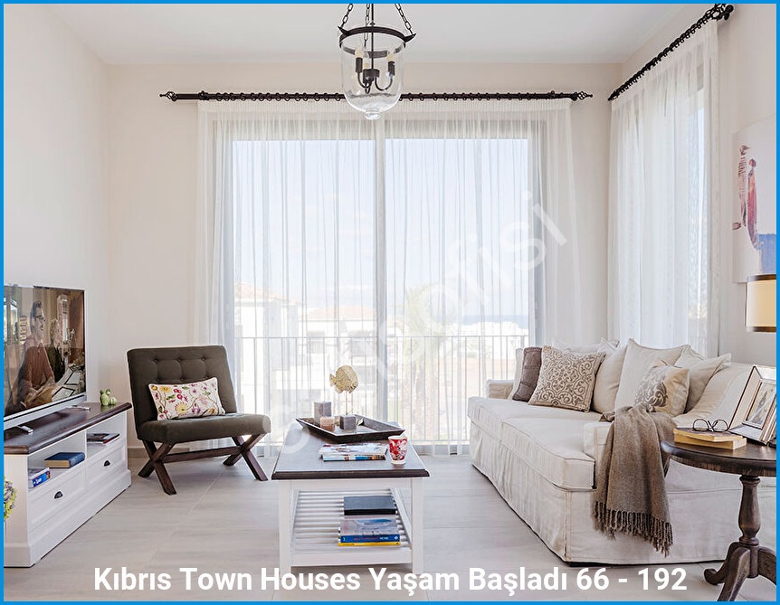 Kıbrıs Town Houses 3