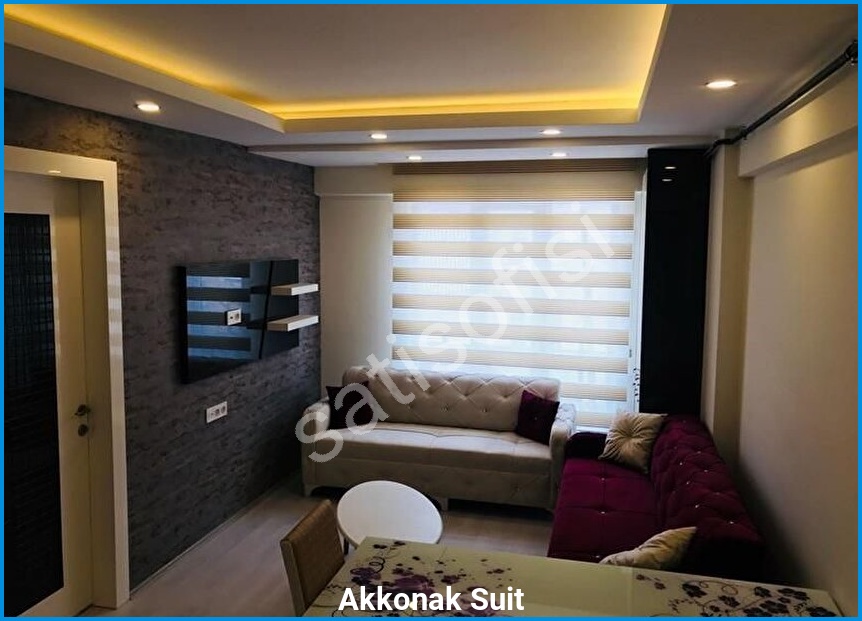 Akkonak Suit 6