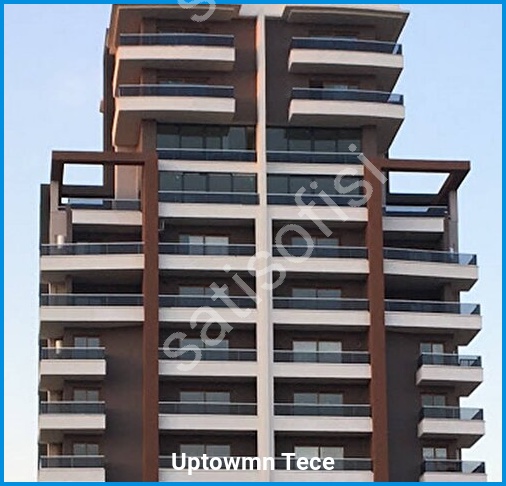 Uptowmn Tece