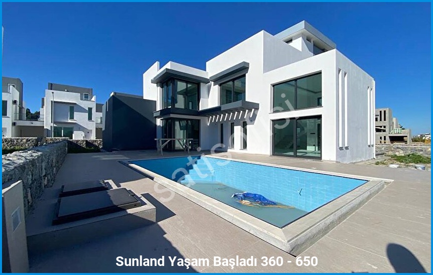 Sunland 11