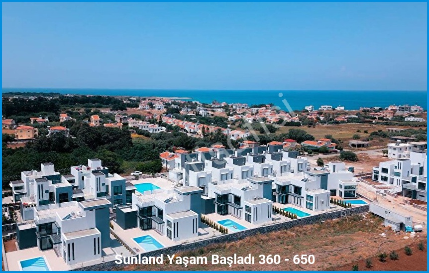 Sunland 17