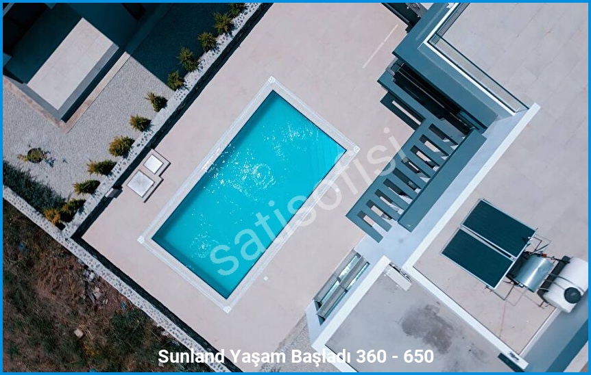 Sunland 8