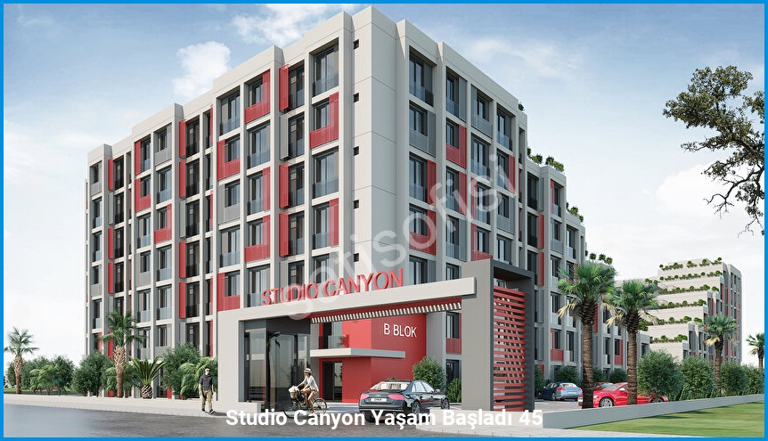 Studio Canyon