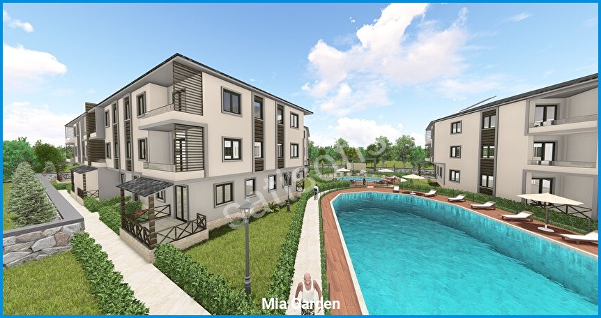 Mia Garden 3