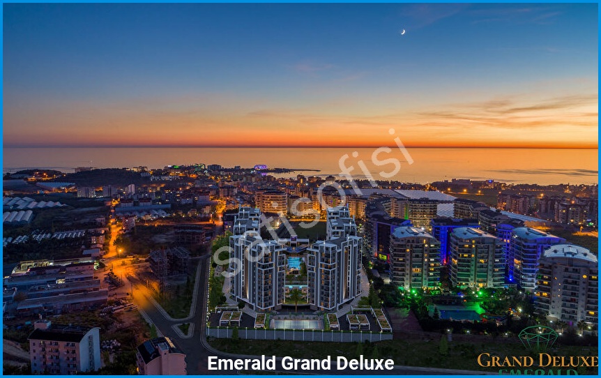 Emerald Grand Deluxe