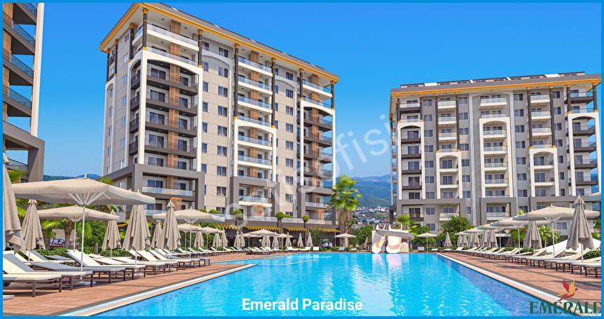 Emerald Paradise