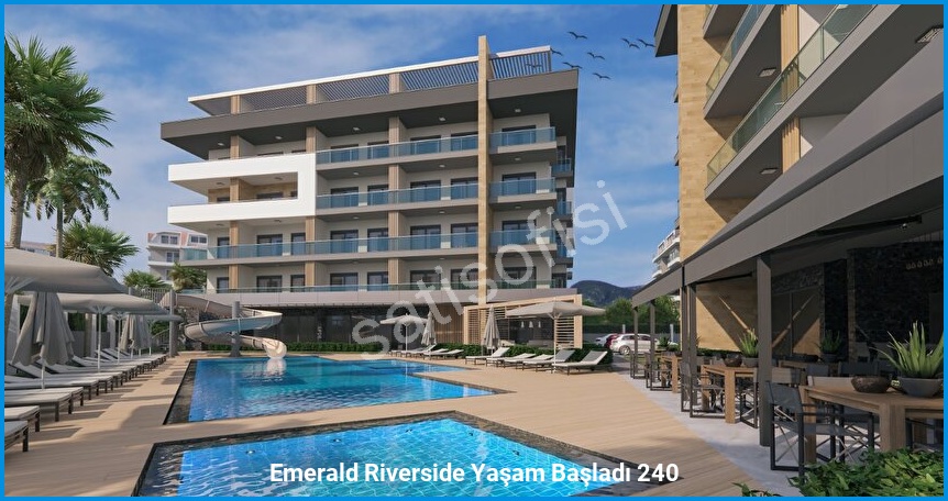Emerald Riverside 2