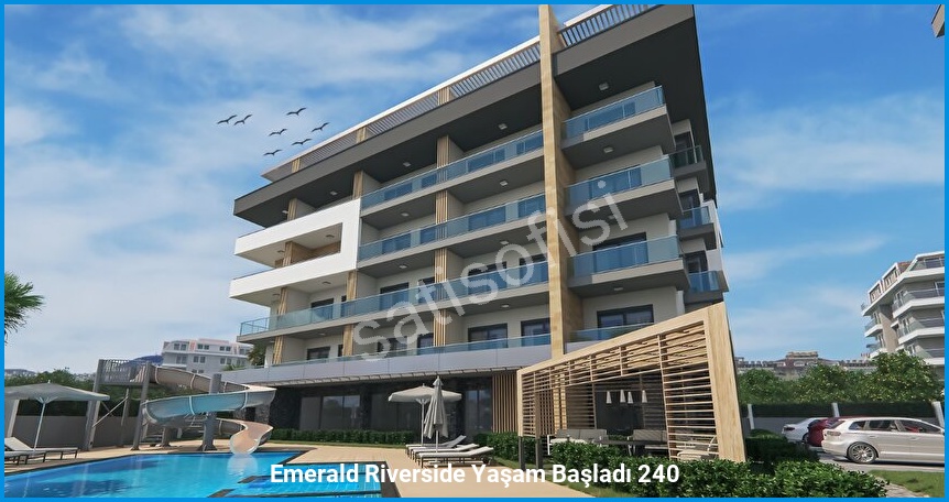 Emerald Riverside 8